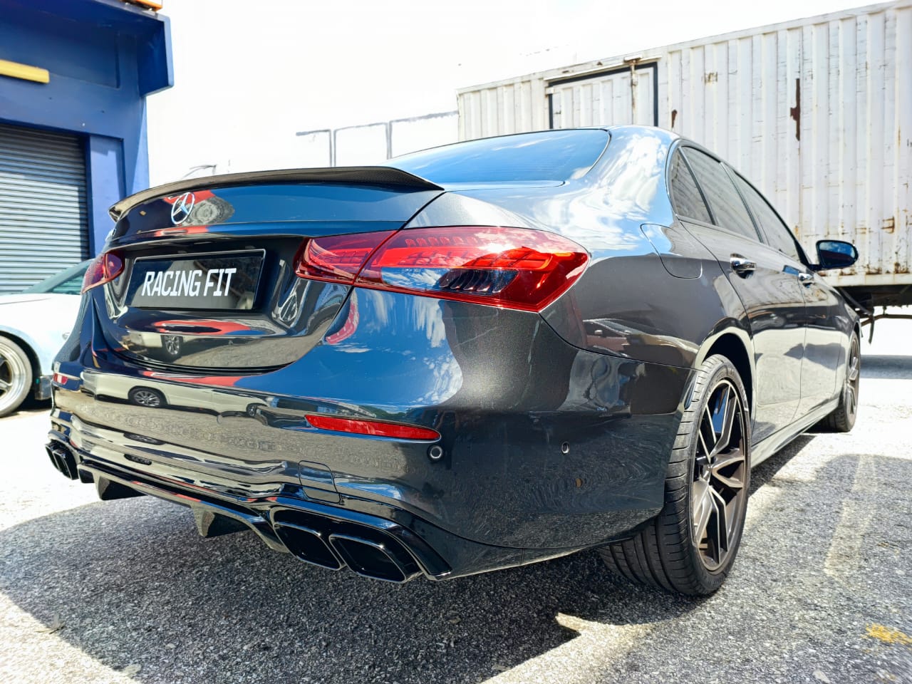 w213 E63S FACELIFT BODYKIT CONVERSION